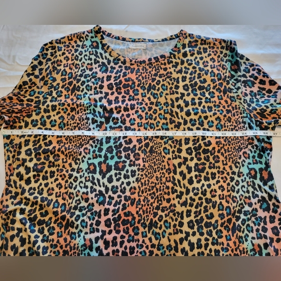 Southern Stitch Multi-Colored Leopard Print Top, 3XL - Picture 8 of 10